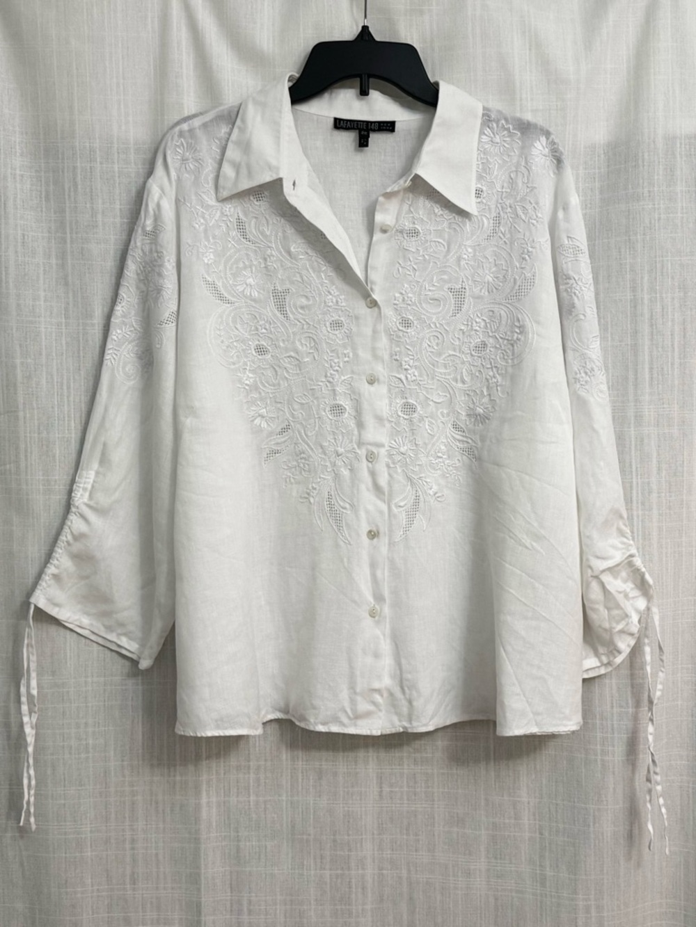 Lafayette 148 New York White Embroidered Button-Front Linen Shirt